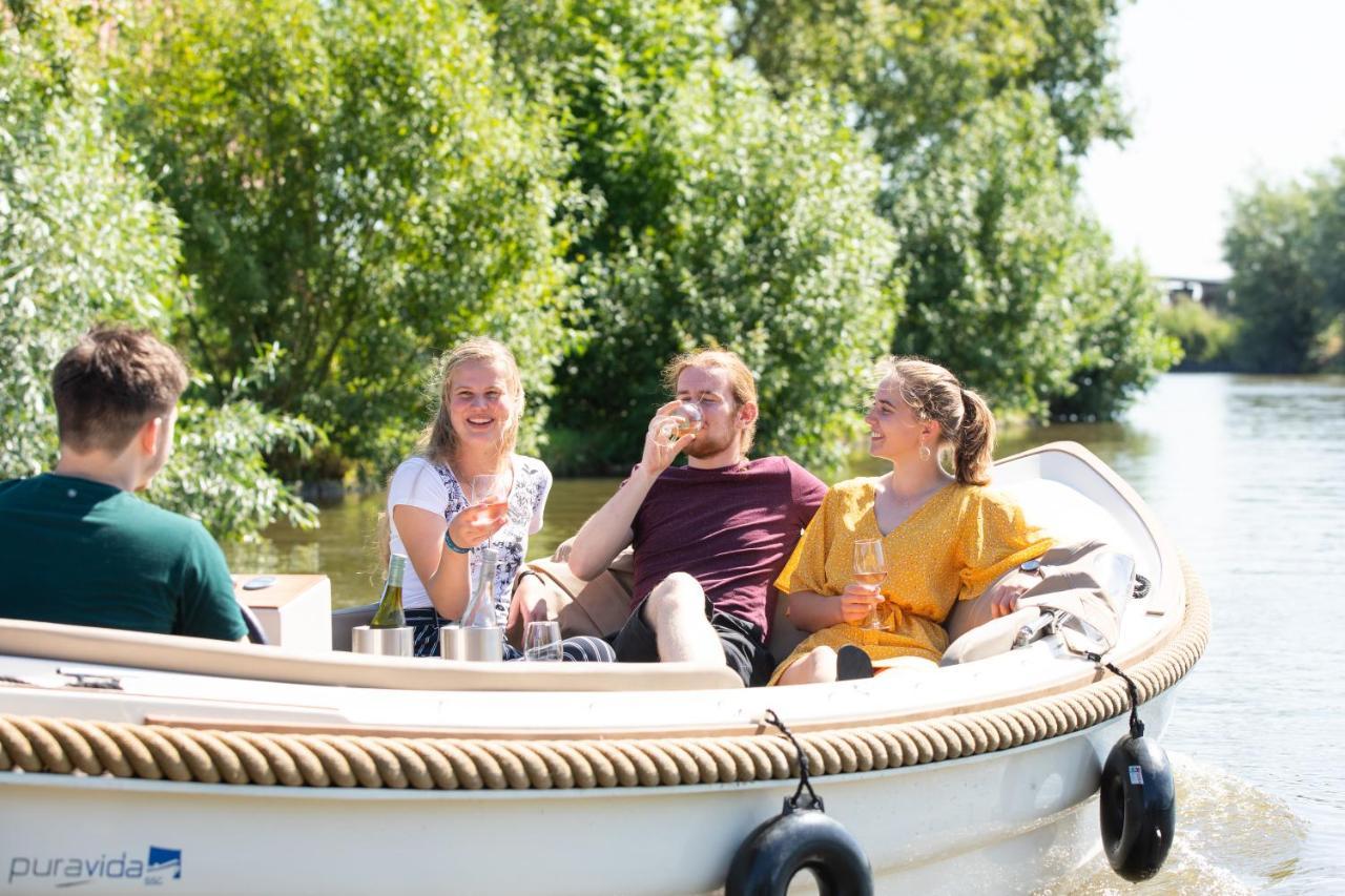 Pod Huisje Met Hottub Dokkum Eksteriør bilde