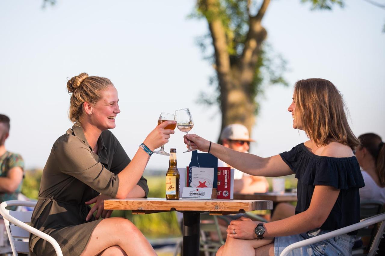 Pod Huisje Met Hottub Dokkum Eksteriør bilde